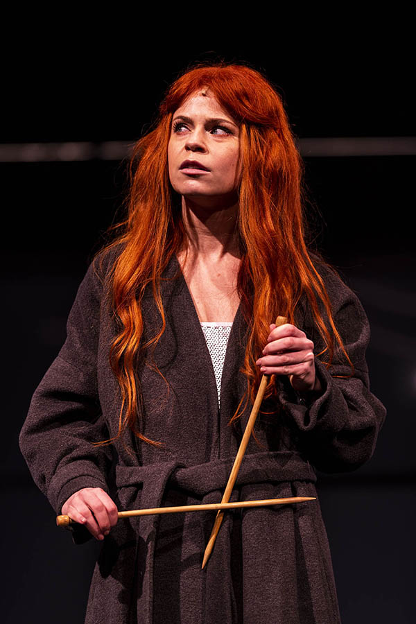 Medea Outlander
